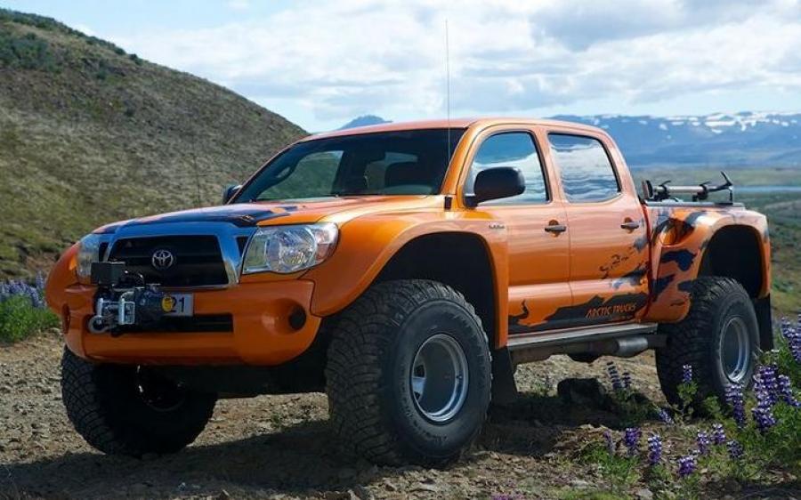 Toyota Tacoma AT44 by Arctic Trucks '2005